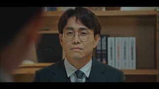 포스터 이미지