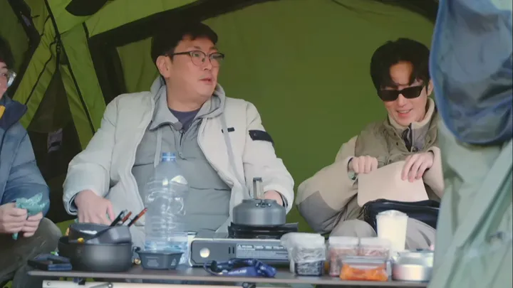 2. 텐트 밖은 유럽 스페인 편 2화
