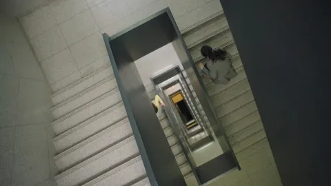 부당거래의 시발