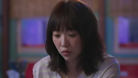 기쁨을 나누면 질투가 되고 슬픔은 나누면 약점이 된다
