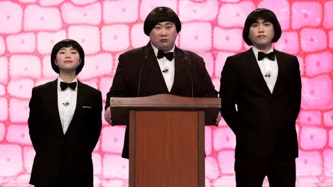사춘기 혁명, 수염 키우기 작전