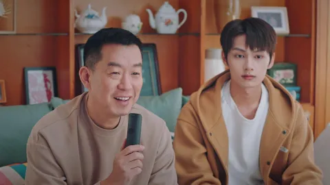 내 시선을 사로잡은 너