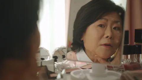 낮과 밤이 다른 그녀 4화