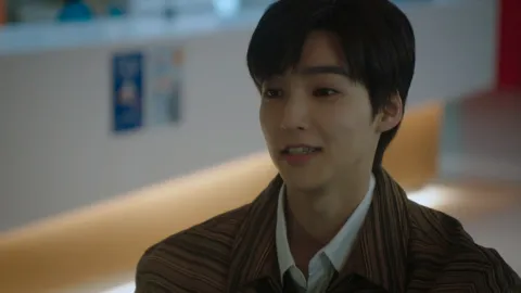 낮과 밤이 다른 그녀 8화