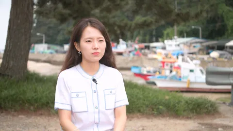 팔짱으로 드러나는 19기 영숙의 마음