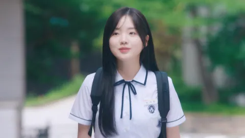 아웃사이더 김지은