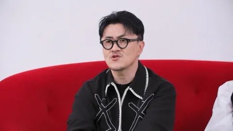 깊어지는 갈등의 골