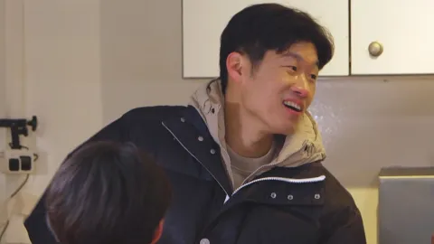 맨인유럽 2025 2화