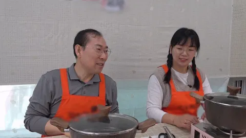323. 팔아야 산다! 라이브 커머스 전성시대