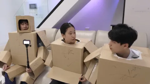 20화: 24시간동안 박스 옷 입고 살기 !! 움직이기 너무 힘들어요... 살려주세요ㅠㅠ