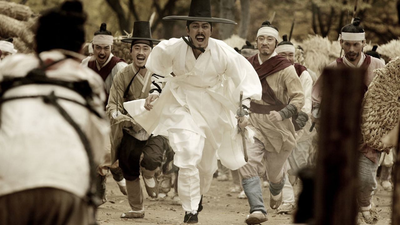 구르믈 버서난 달처럼