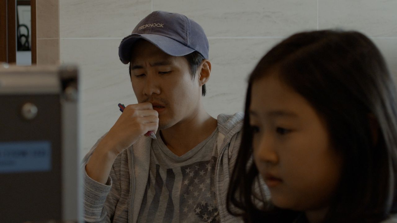 숏버스 감독행