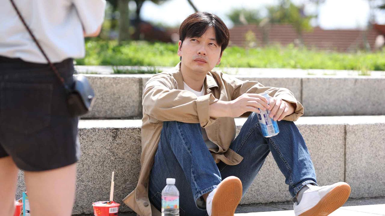 어쩌면 우린 헤어졌는지 모른다