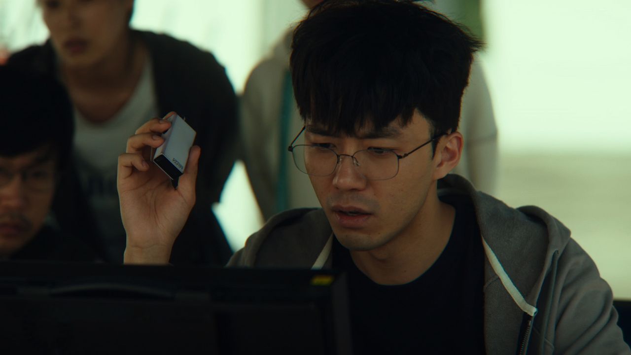 씬