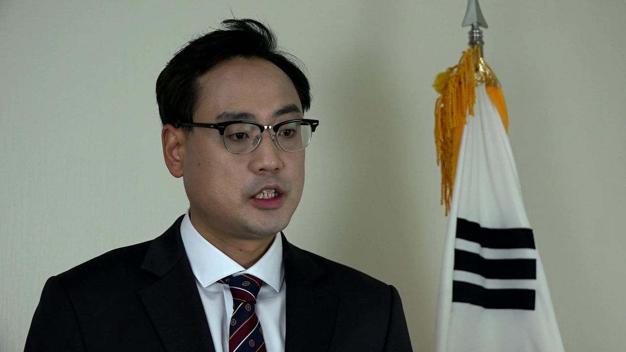 애국청년 변희재