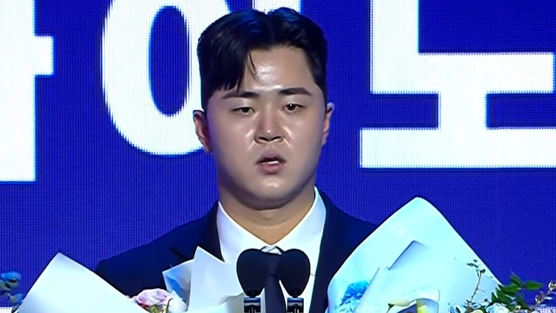 [2025 KBO 시상식] 수비상 포수 부문 - NC 김형준 | TVING