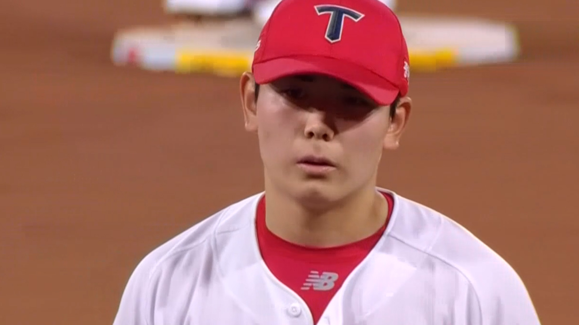 TVING KBO 클립 썸네일 - 성영탁 등판 장면