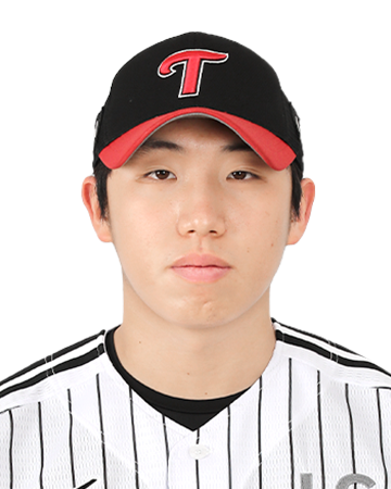 박명근
