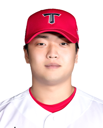 김민주