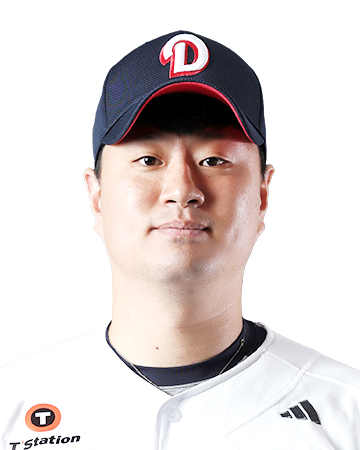 이영하, the player with the most 홀드s in the league