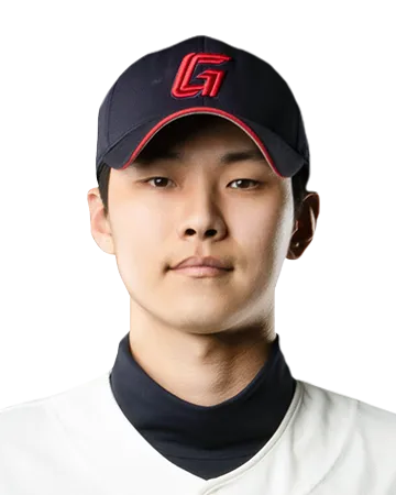 홍민기 선수 이미지