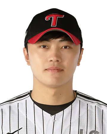 김윤식 선수 이미지