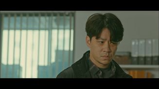 포스터 이미지