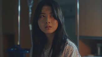 포스터 이미지