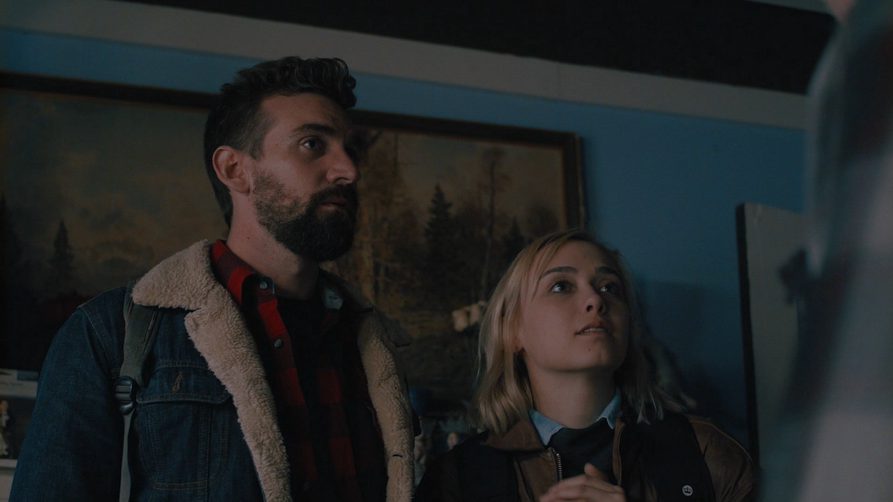 유령도시에 나타난 육식공룡 랩터